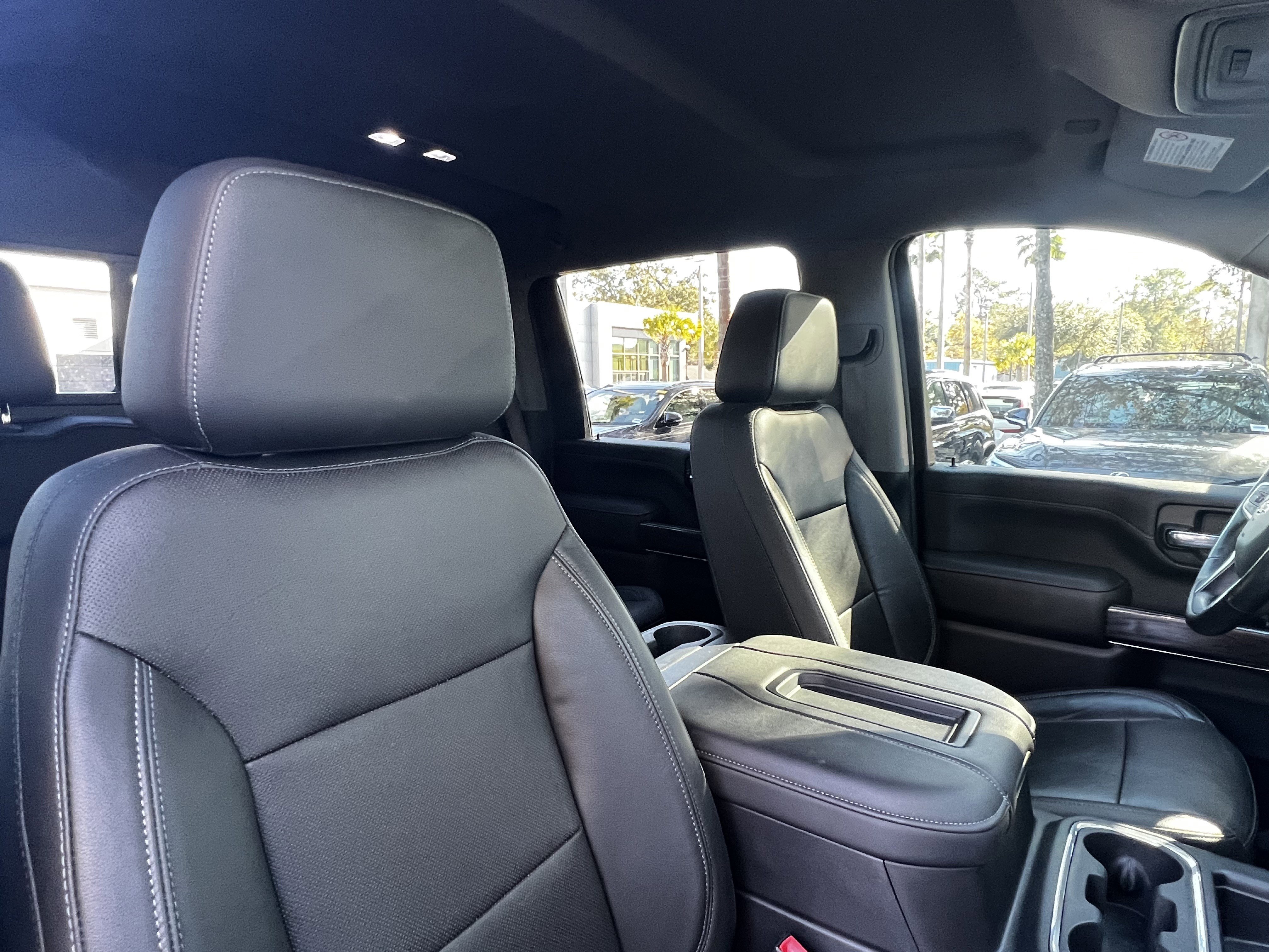 Used 2020 Chevrolet Silverado 2500 LTZ w/ LTZ Premium Package image 46