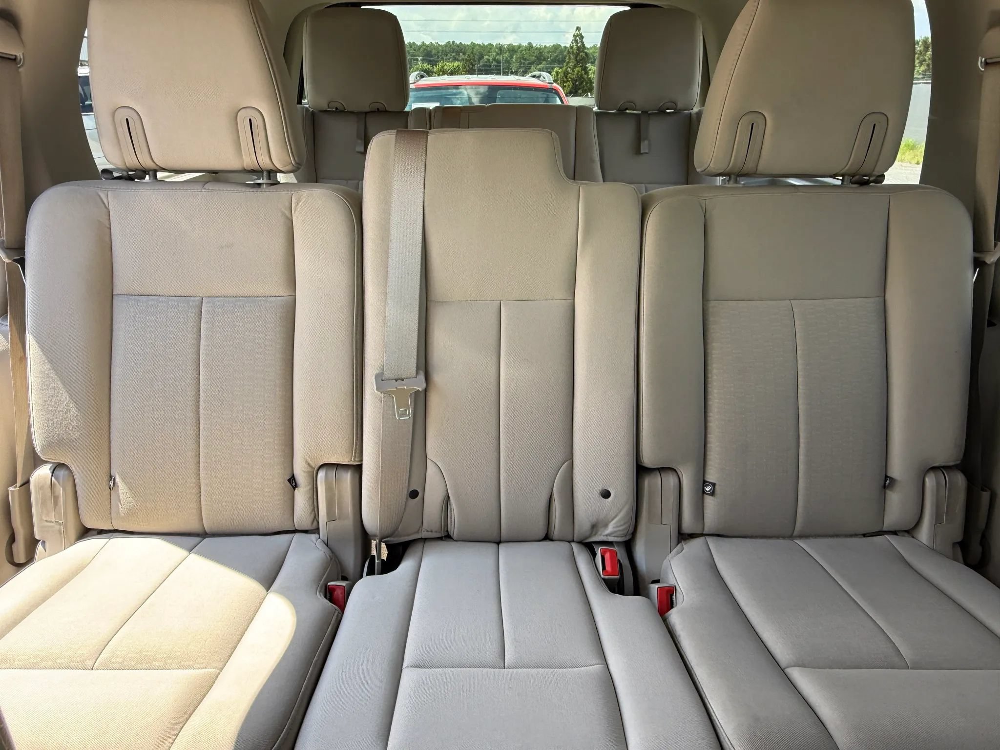 Used 2014 Ford Expedition XLT AWD/4WD image 22