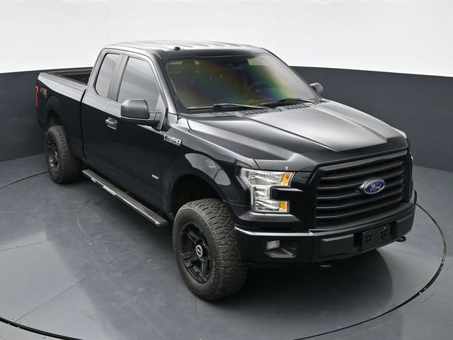 Used 2017 Ford F150 XL w/ Equipment Group 101A Mid AWD/4WD image 12