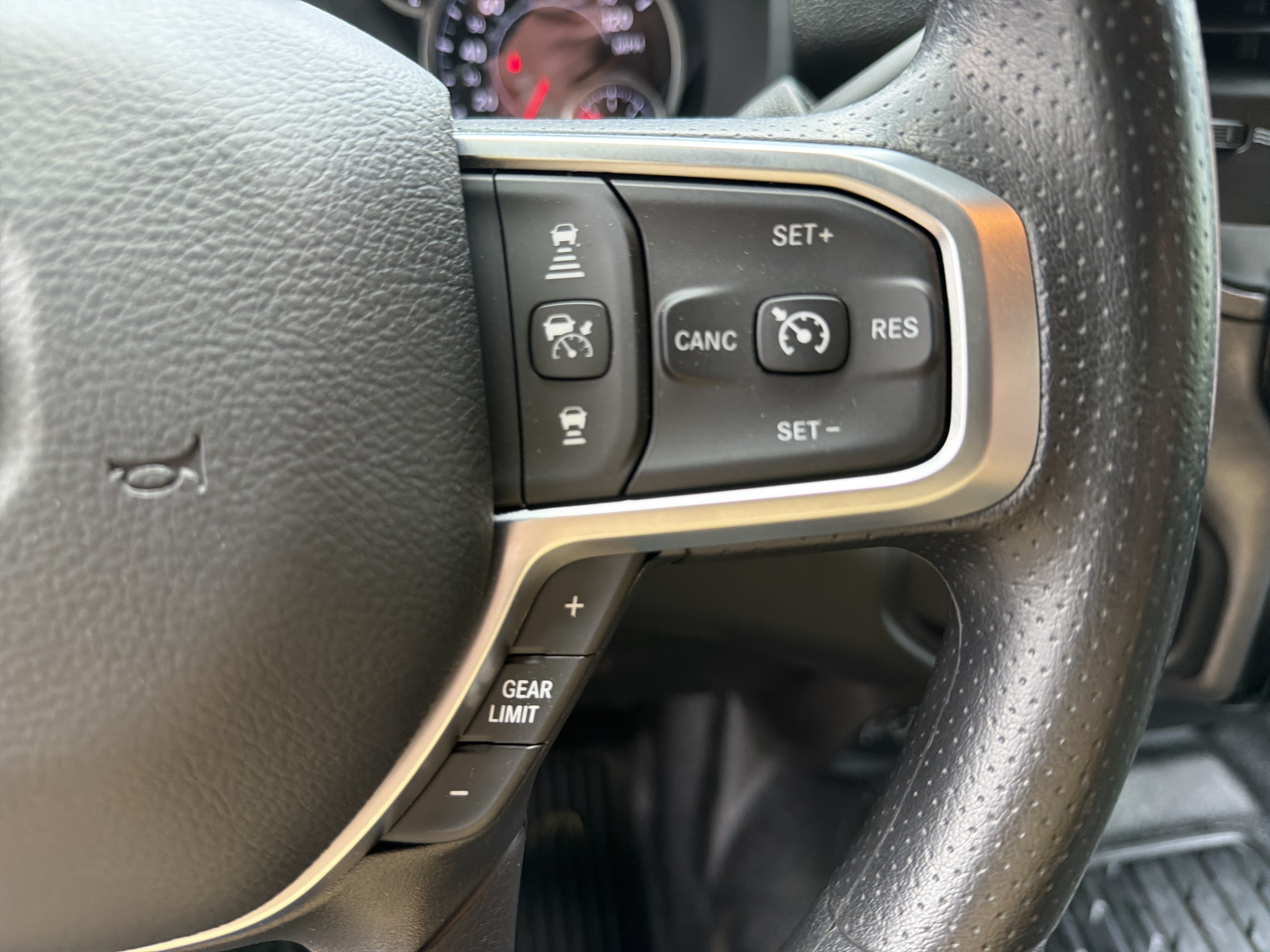 New 2026 RAM 5500 Tradesman AWD/4WD image 25