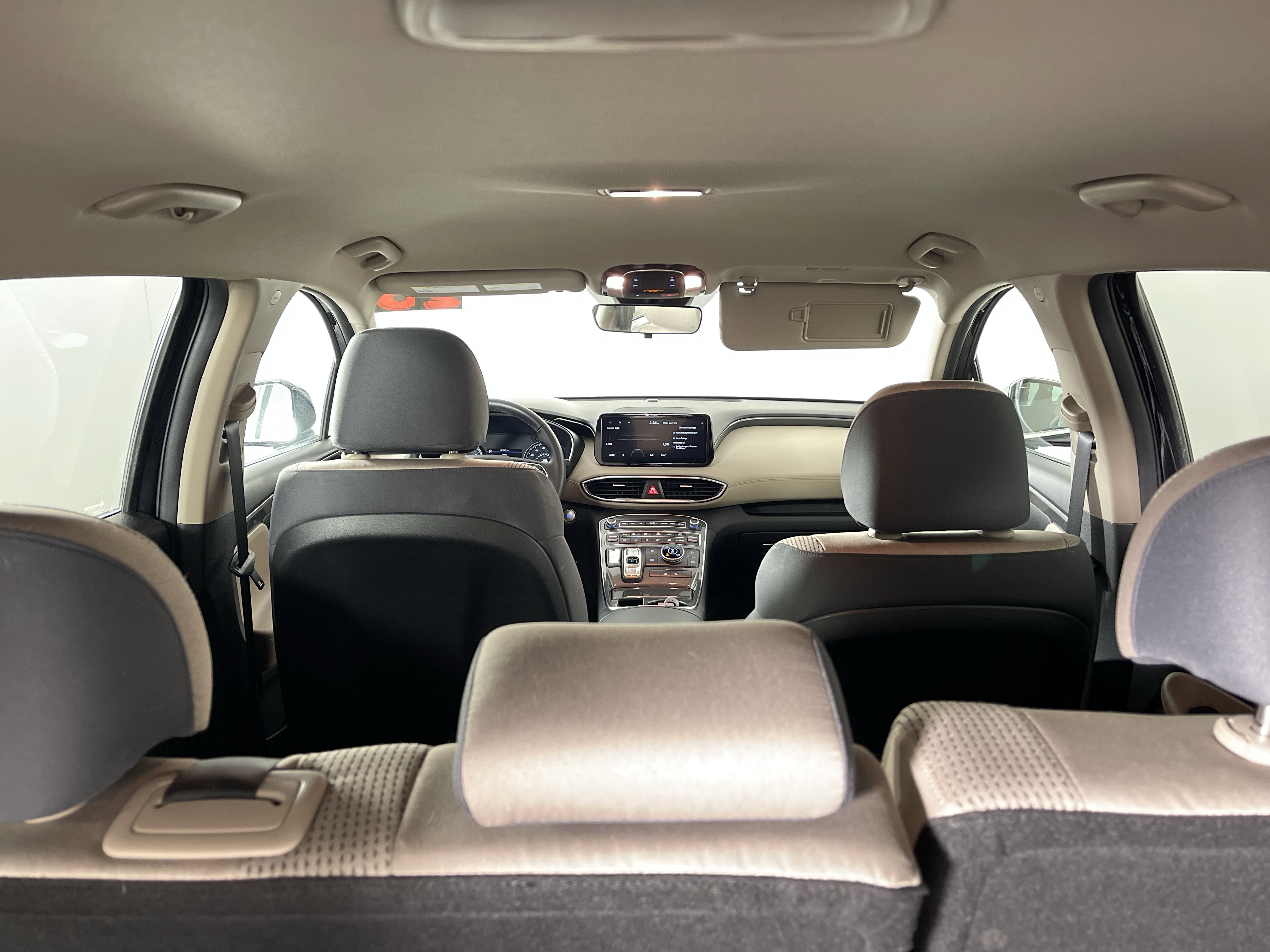 Used 2023 Hyundai Santa Fe SEL image 14