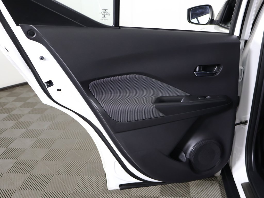 Used 2019 Nissan Kicks SV image 21