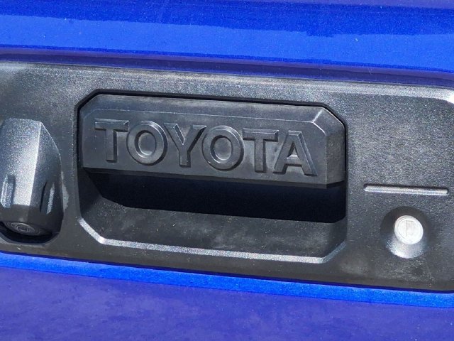 Certified 2023 Toyota Tacoma TRD Off-Road w/ TRD Premium Off Road Package AWD/4WD image 30