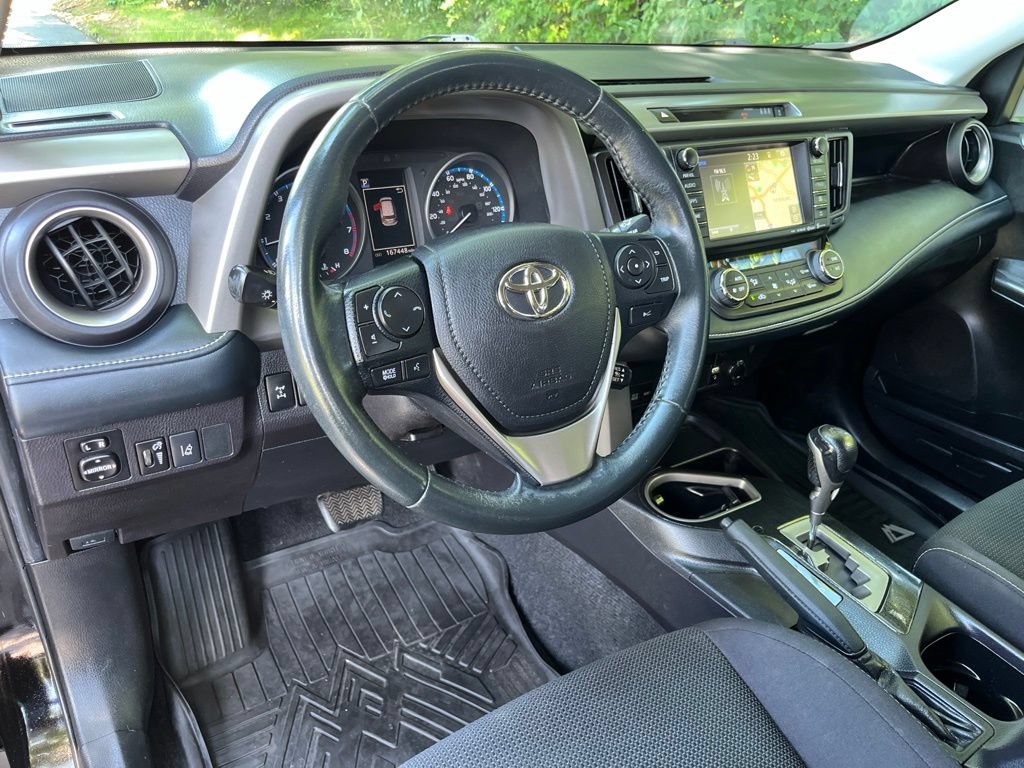 Used 2018 Toyota RAV4 Adventure AWD/4WD image 28