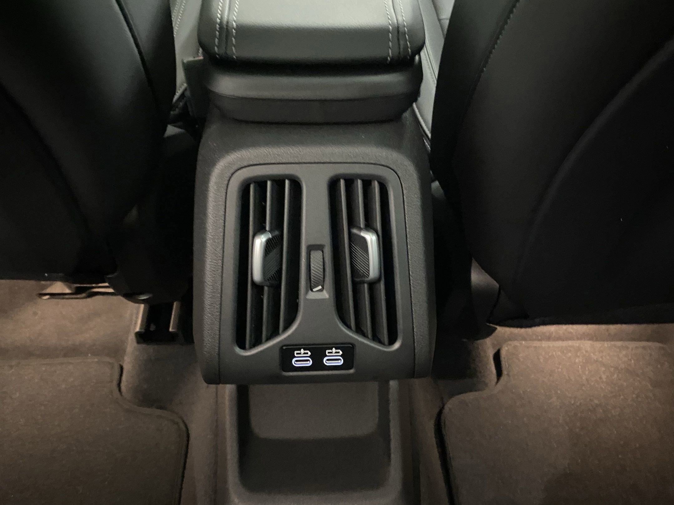 Used 2025 BMW X1 xDrive28i w/ Convenience Package image 29