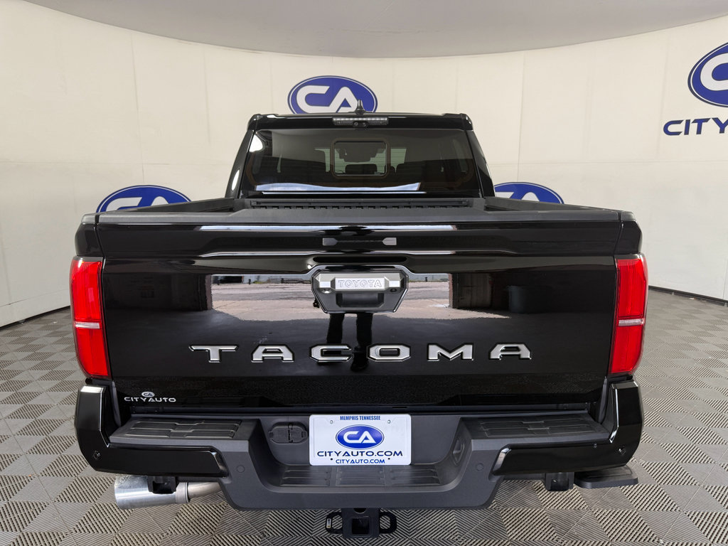 Used 2025 Toyota Tacoma Limited image 6