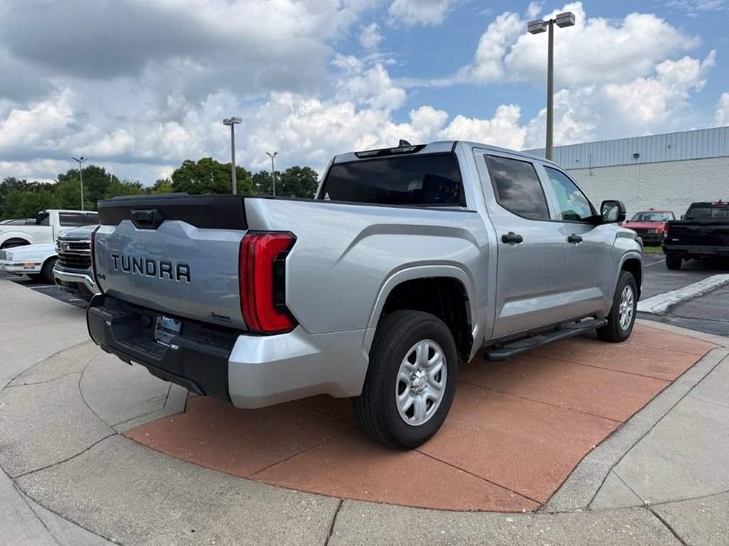 Used 2023 Toyota Tundra SR AWD/4WD image 7