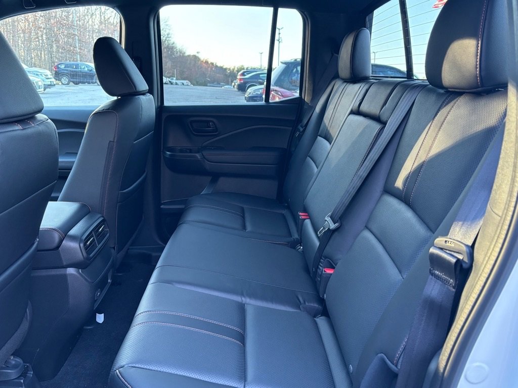 Used 2024 Honda Ridgeline TrailSport image 11