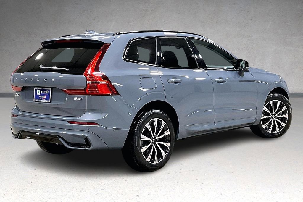 Certified 2023 Volvo XC60 B5 Plus w/ Climate Package image 6