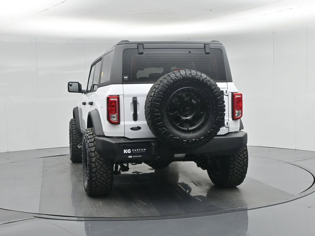 New 2025 Ford Bronco Base image 27