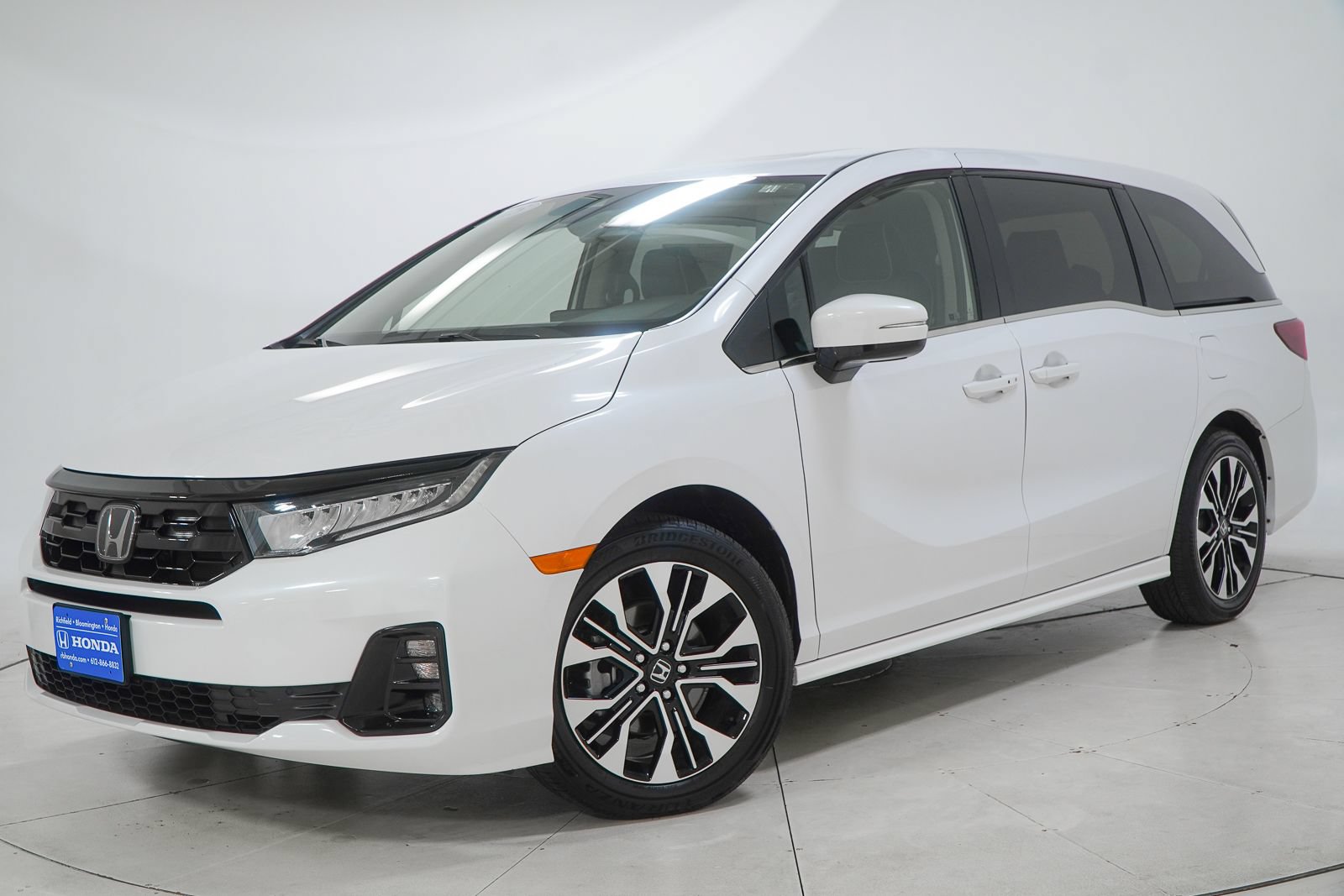 Used 2025 Honda Odyssey Elite