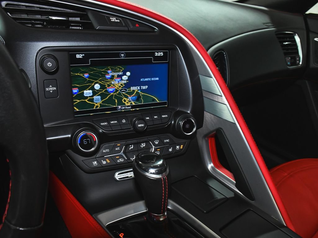 Used 2019 Chevrolet Corvette Grand Sport RWD image 41