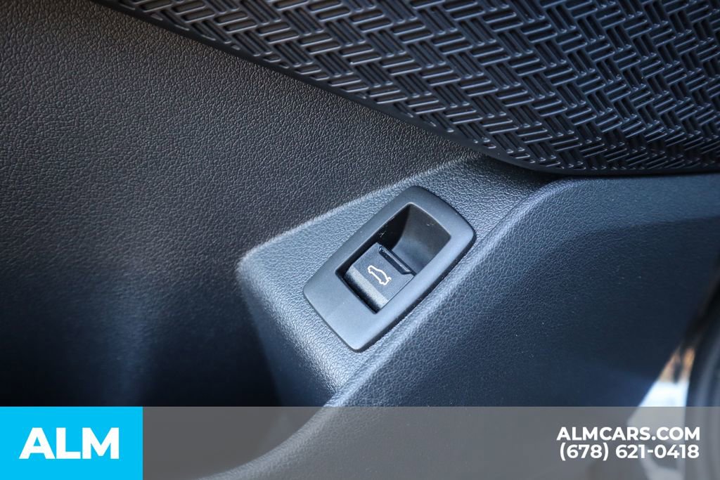 Used 2025 BMW X1 xDrive28i image 17