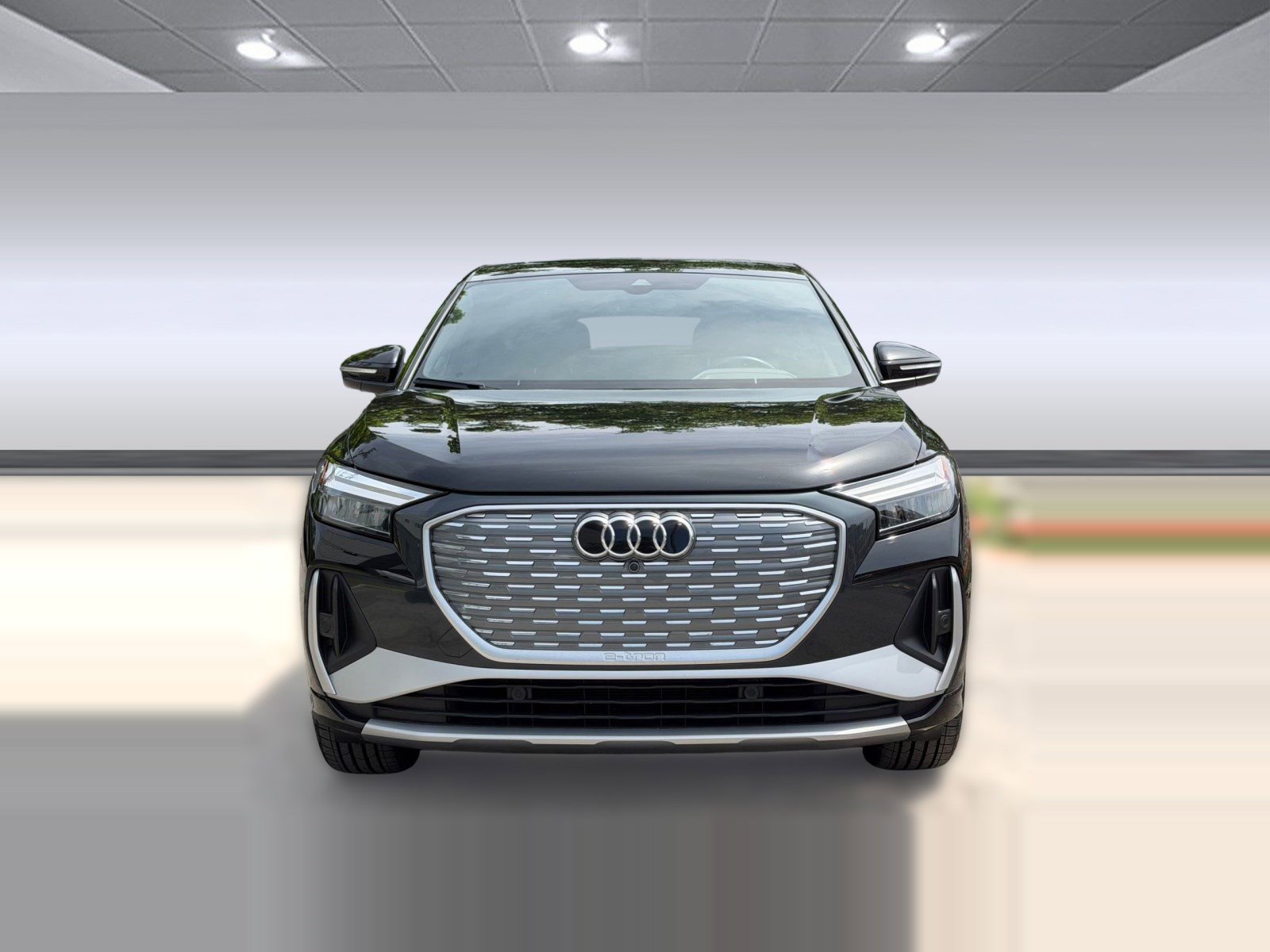 Used 2024 Audi Q4 e-tron Premium Plus w/ Premium Plus AWD/4WD image 6