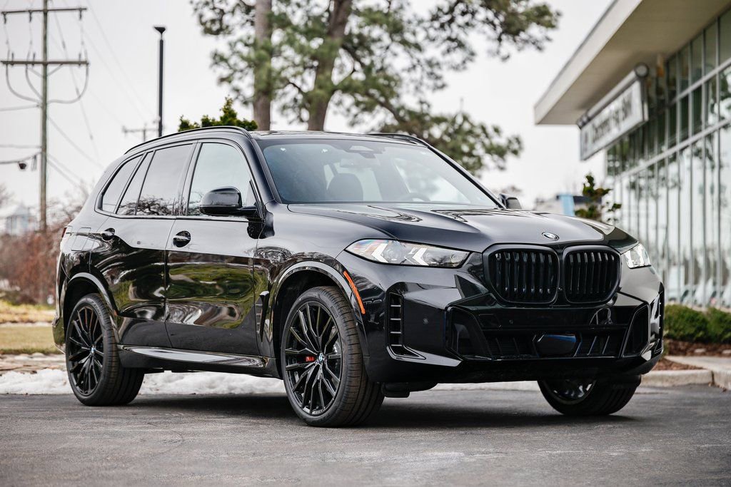 New 2026 BMW X5 xDrive40i w/ M Sport Package image 1