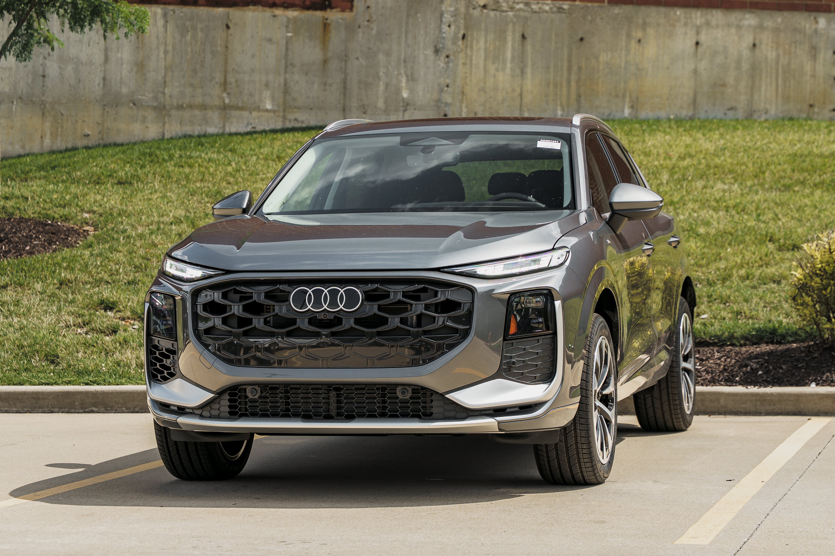 New 2026 Audi Q3 quattro 2.0T AWD/4WD image 7