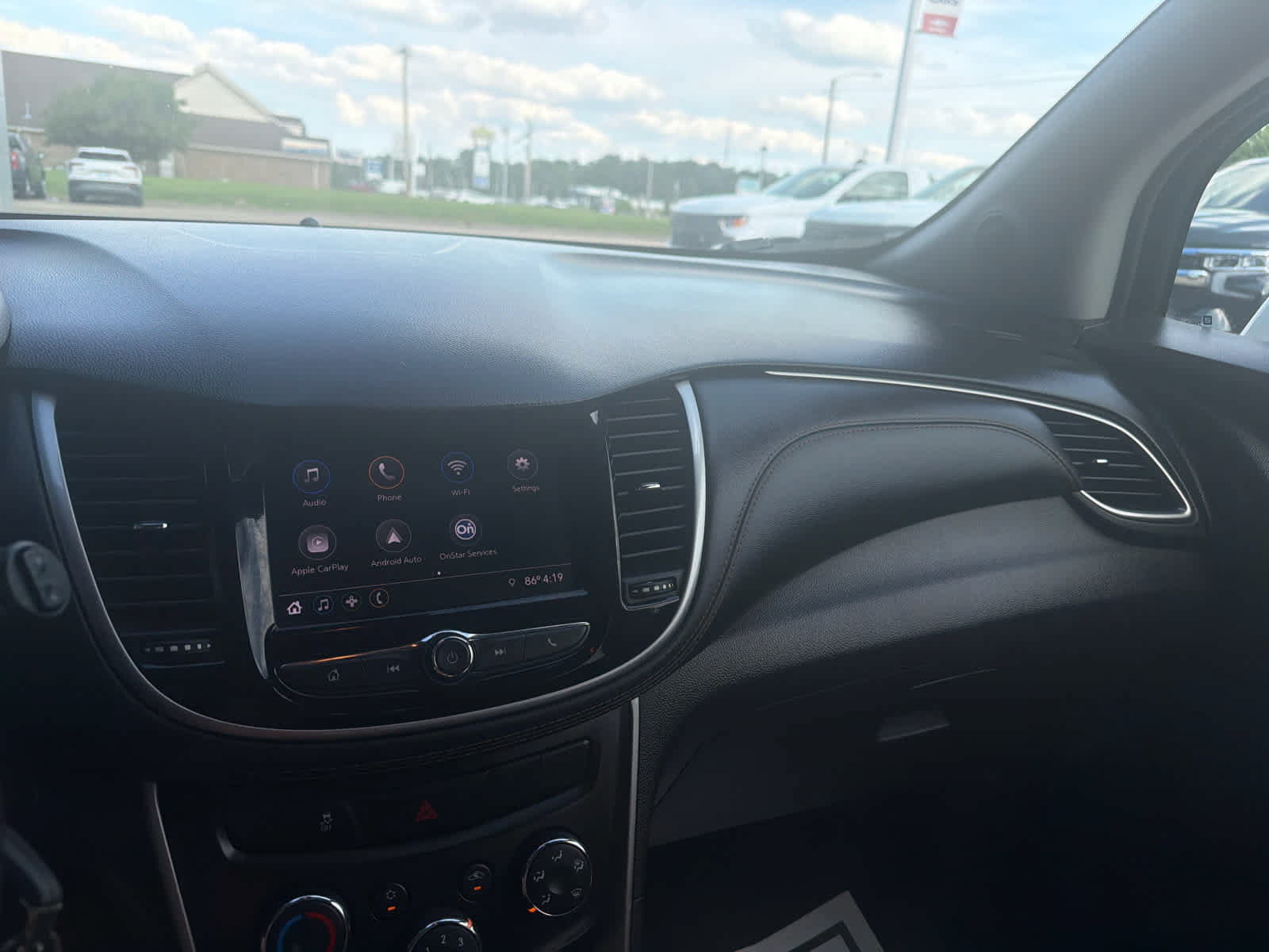 Used 2020 Chevrolet Trax LS w/ Tint and Cruise Package FWD image 21