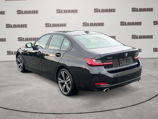 Used 2023 BMW 330i xDrive Sedan w/ Premium Package AWD/4WD image 3