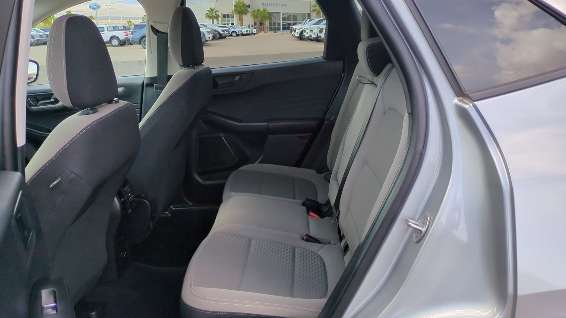 Used 2022 Ford Escape SE w/ Convenience Package image 26