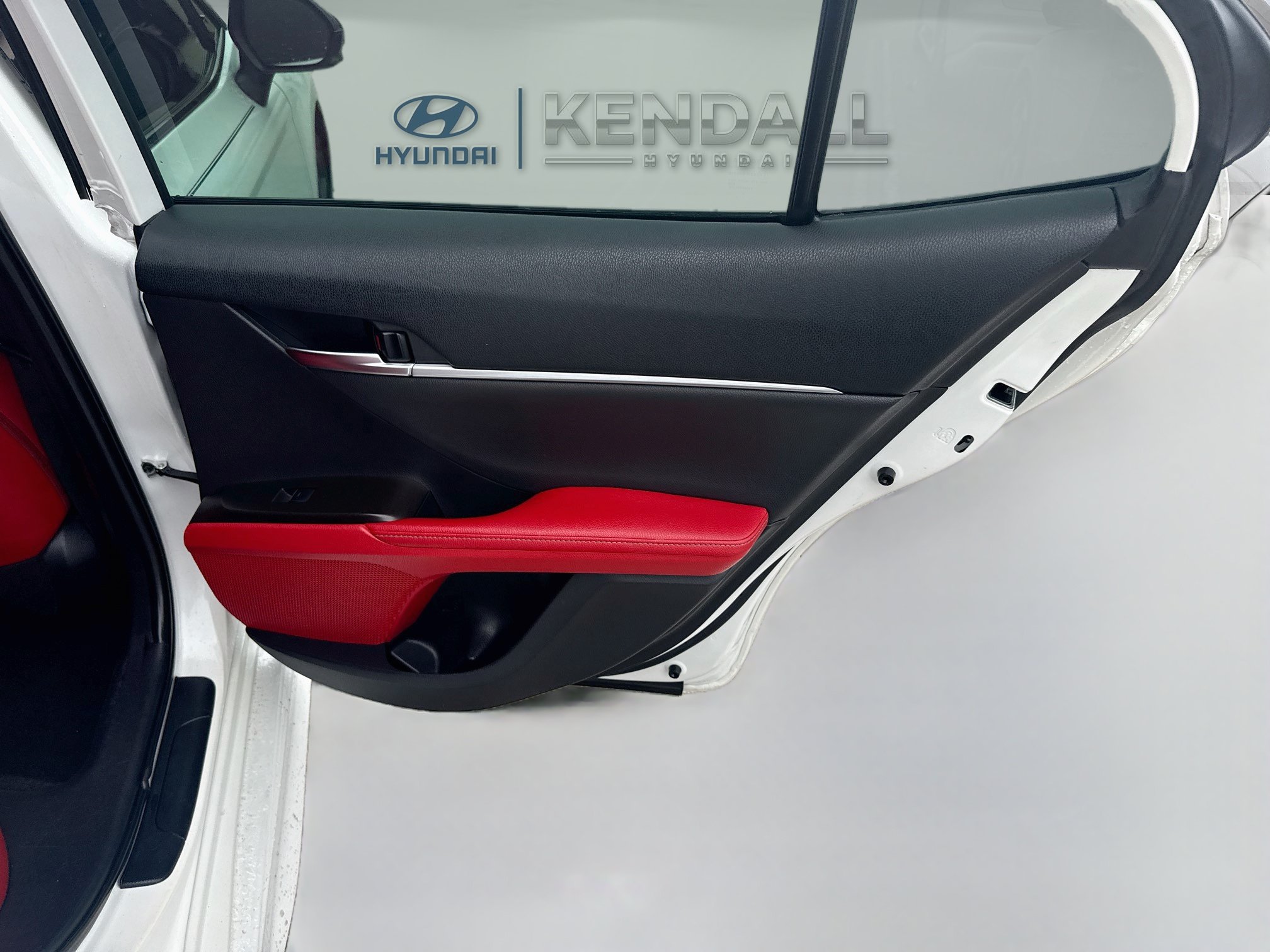 Used 2022 Toyota Camry XSE FWD image 28