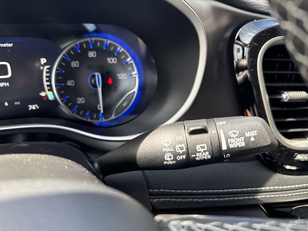 New 2026 Chrysler Pacifica Select FWD image 28