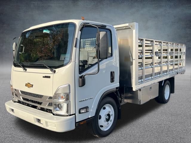 New 2025 Chevrolet Low Cab Forward image 8
