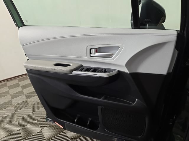 New 2026 Toyota Sienna XLE FWD image 31