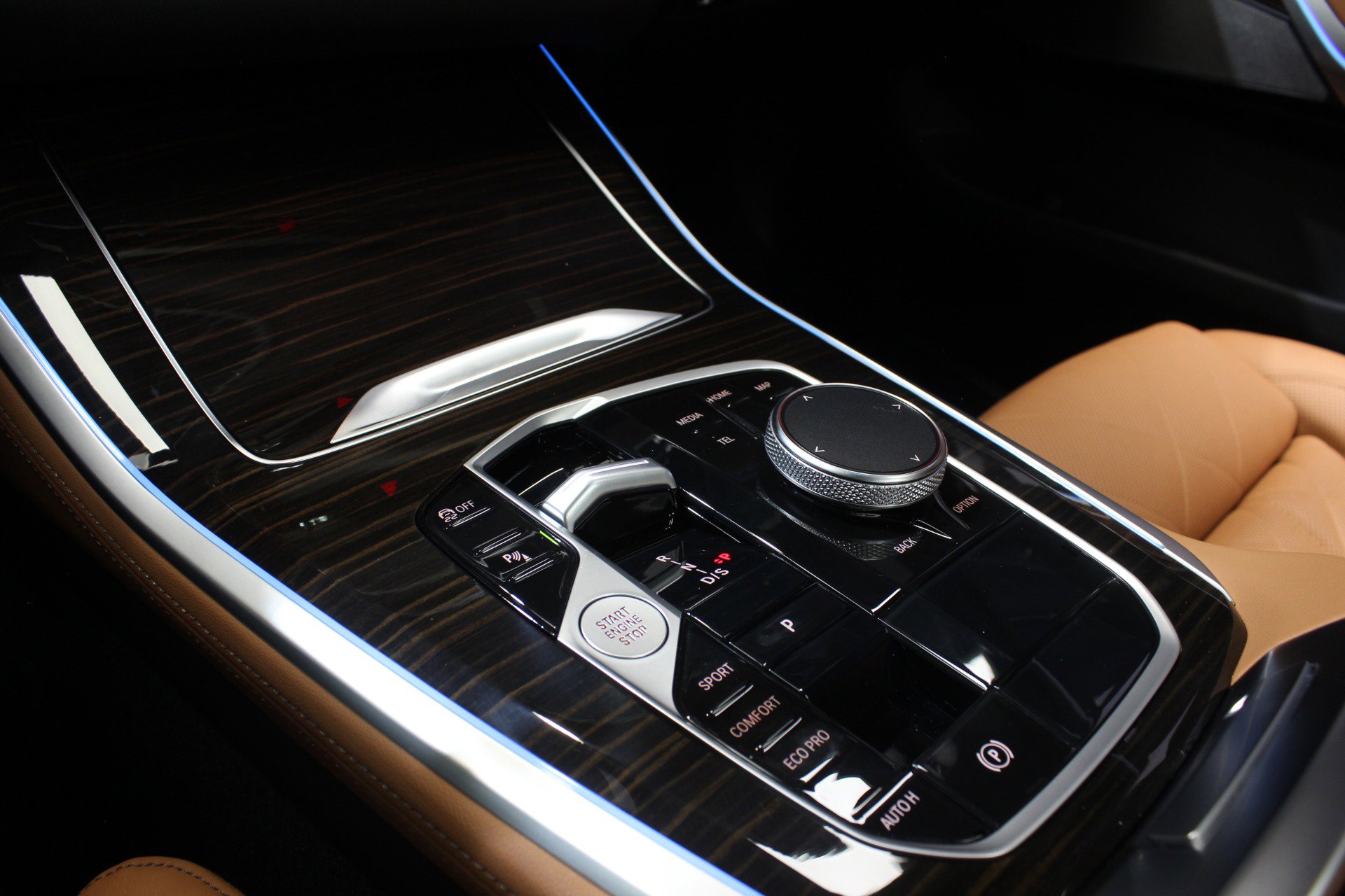 Used 2024 BMW X5 sDrive40i w/ Premium Package image 91