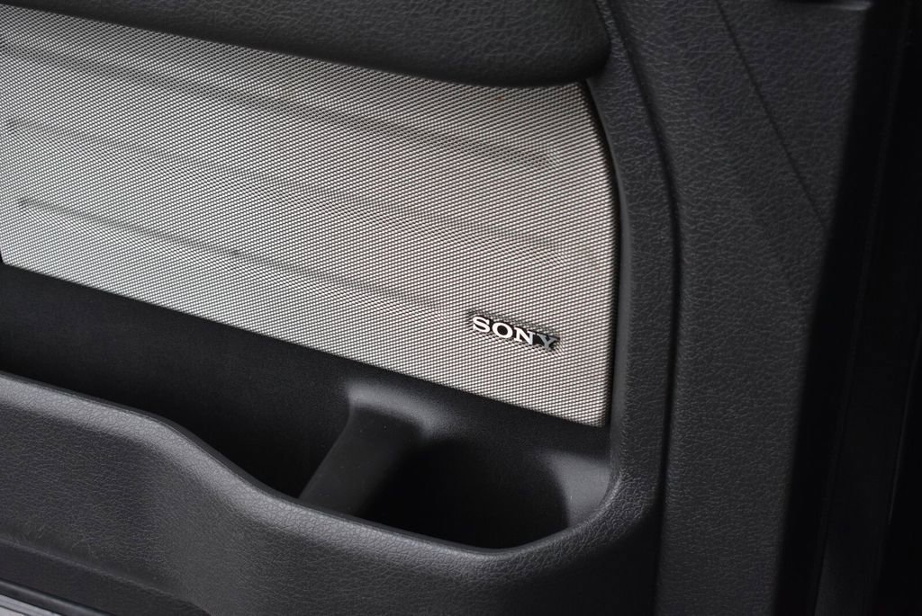 Used 2014 Ford F150 FX4 w/ Equipment Group 402A Luxury image 28