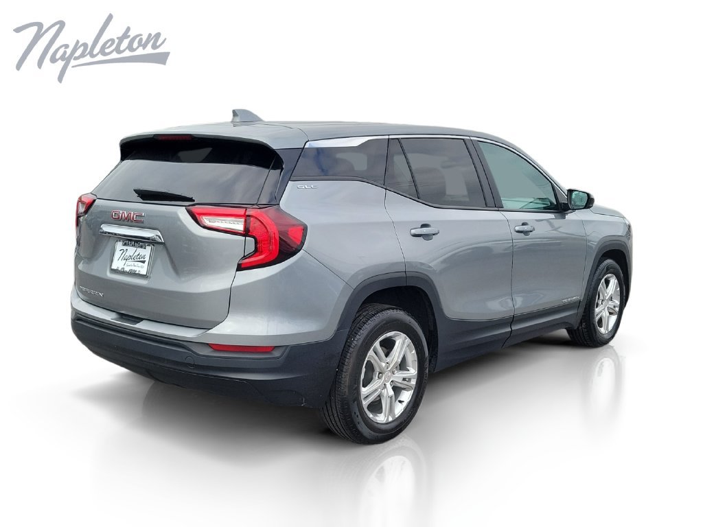 Used 2024 GMC Terrain SLE FWD image 6