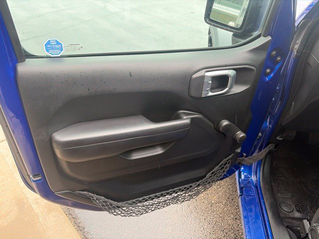 Used 2019 Jeep Wrangler Sport AWD/4WD image 11