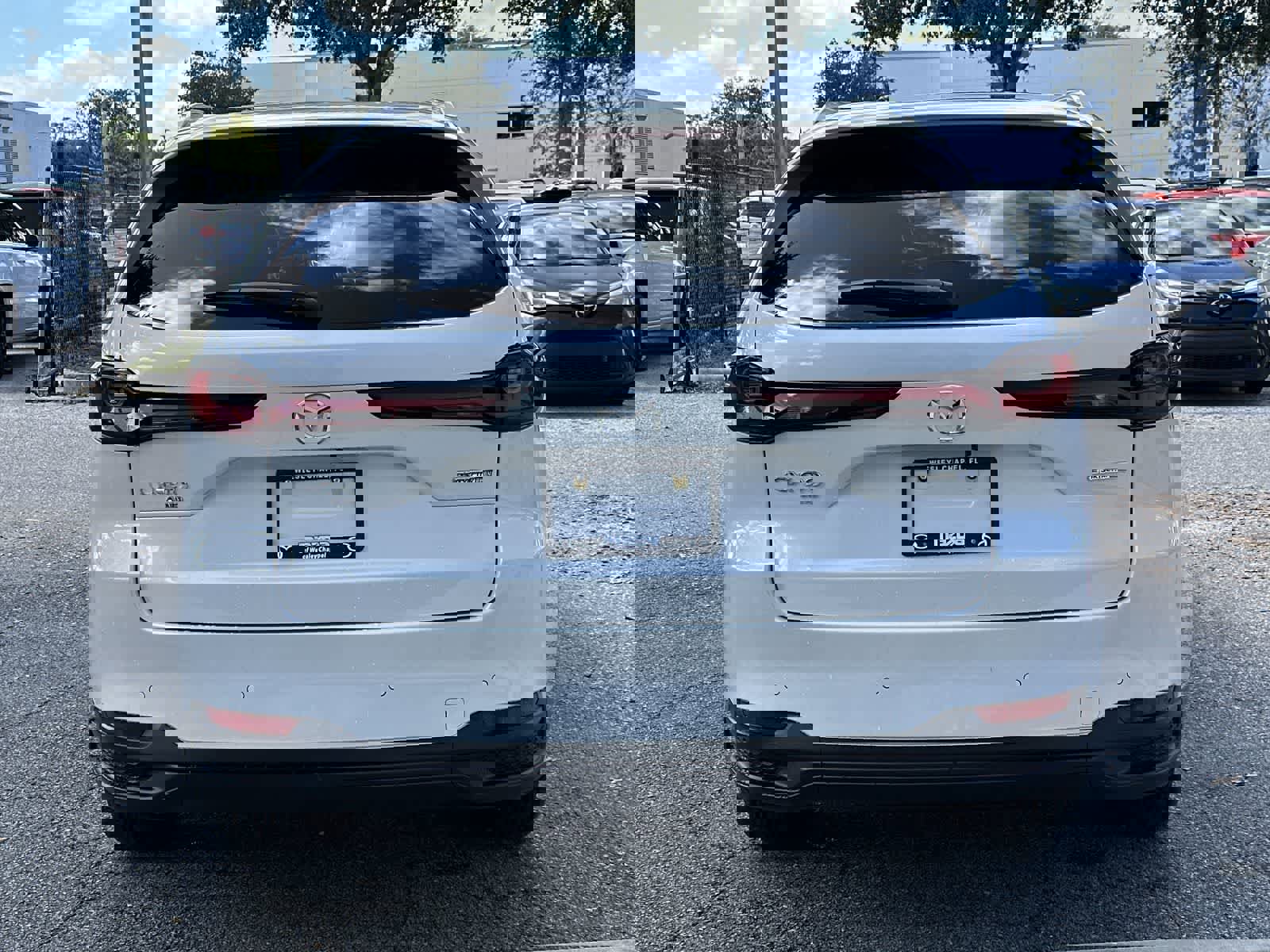 New 2025 MAZDA CX-90 Plug-In Hybrid w/ Preferred image 5