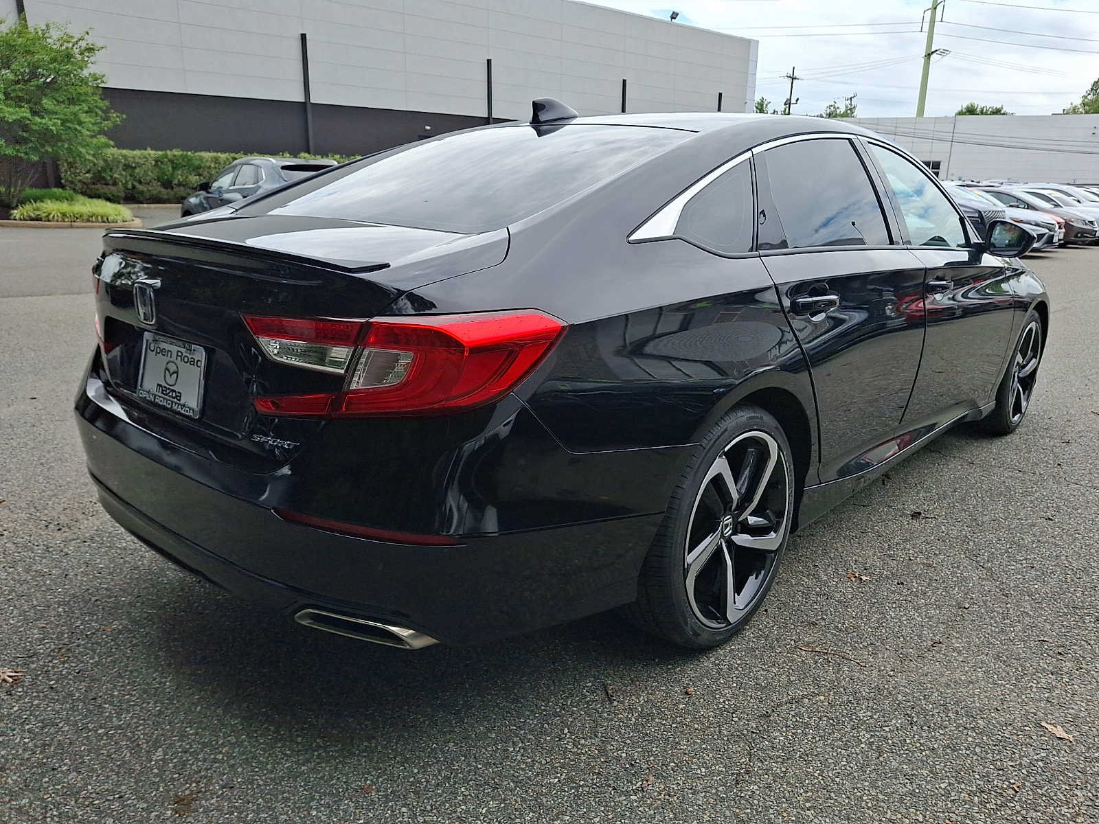 Used 2020 Honda Accord Sport image 4