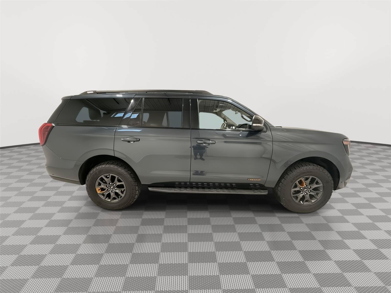 Used 2025 Ford Expedition Tremor AWD/4WD image 6