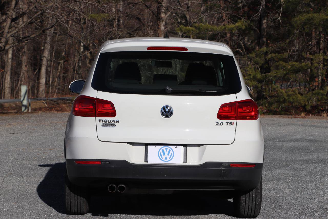 Used 2013 Volkswagen Tiguan S FWD image 4