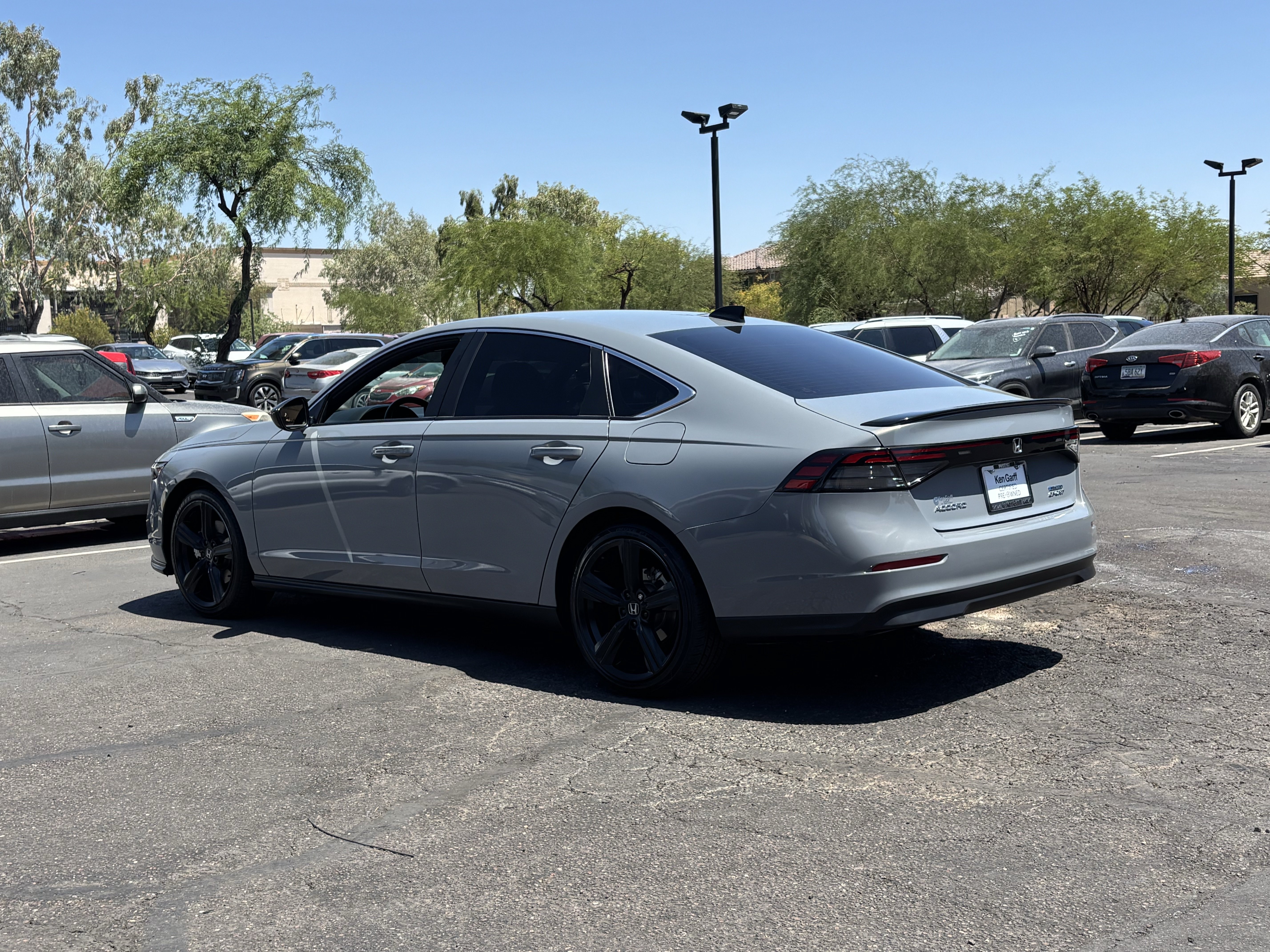Used 2025 Honda Accord Sport image 4