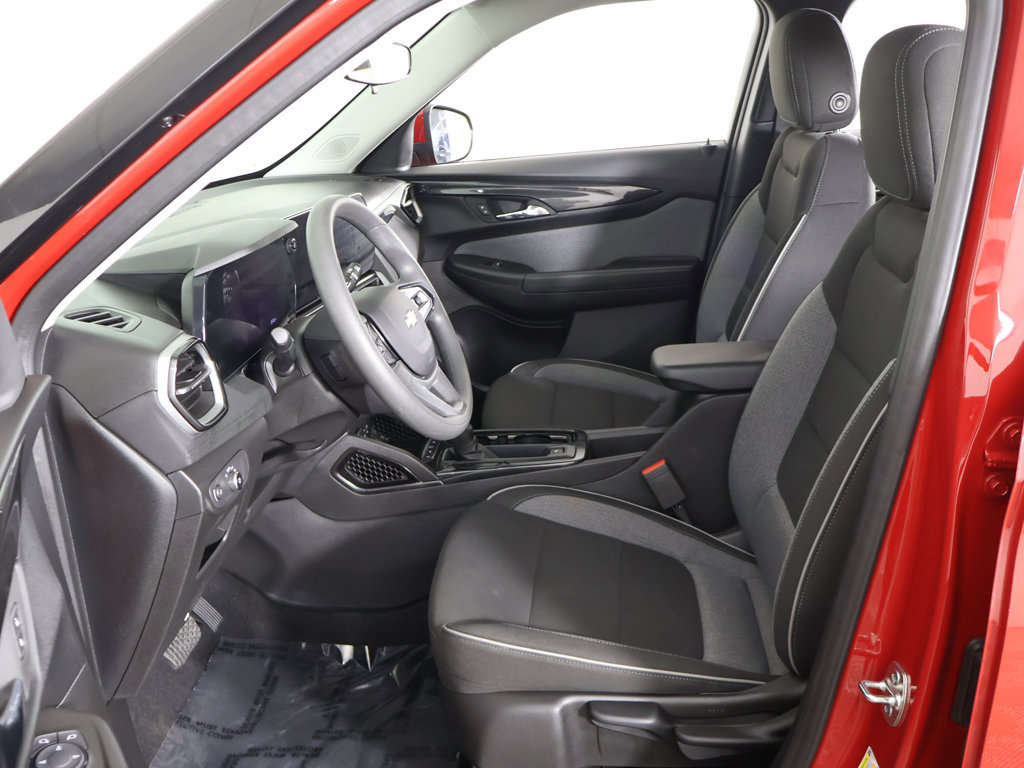 Used 2026 Chevrolet TrailBlazer LT FWD image 28