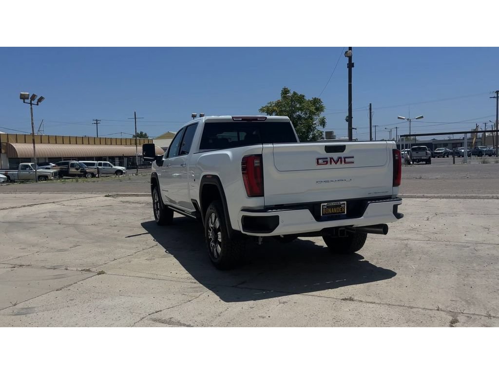 New 2026 GMC Sierra 2500 Denali w/ Denali Reserve Package AWD/4WD image 9