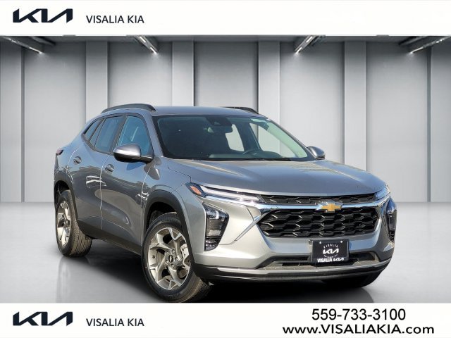 Used 2025 Chevrolet Trax LT w/ LT Convenience Package FWD image 1