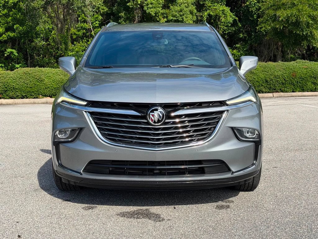 Used 2023 Buick Enclave Essence FWD image 7
