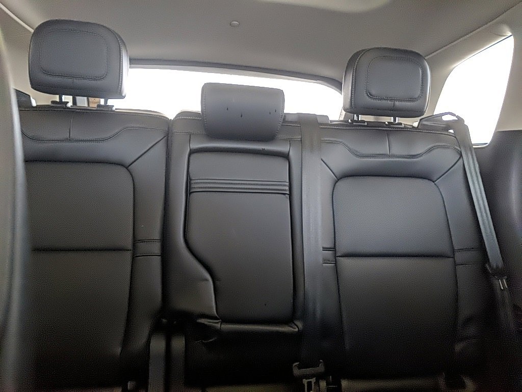 Used 2023 Lincoln Corsair FWD w/ Equipment Group 101A image 28