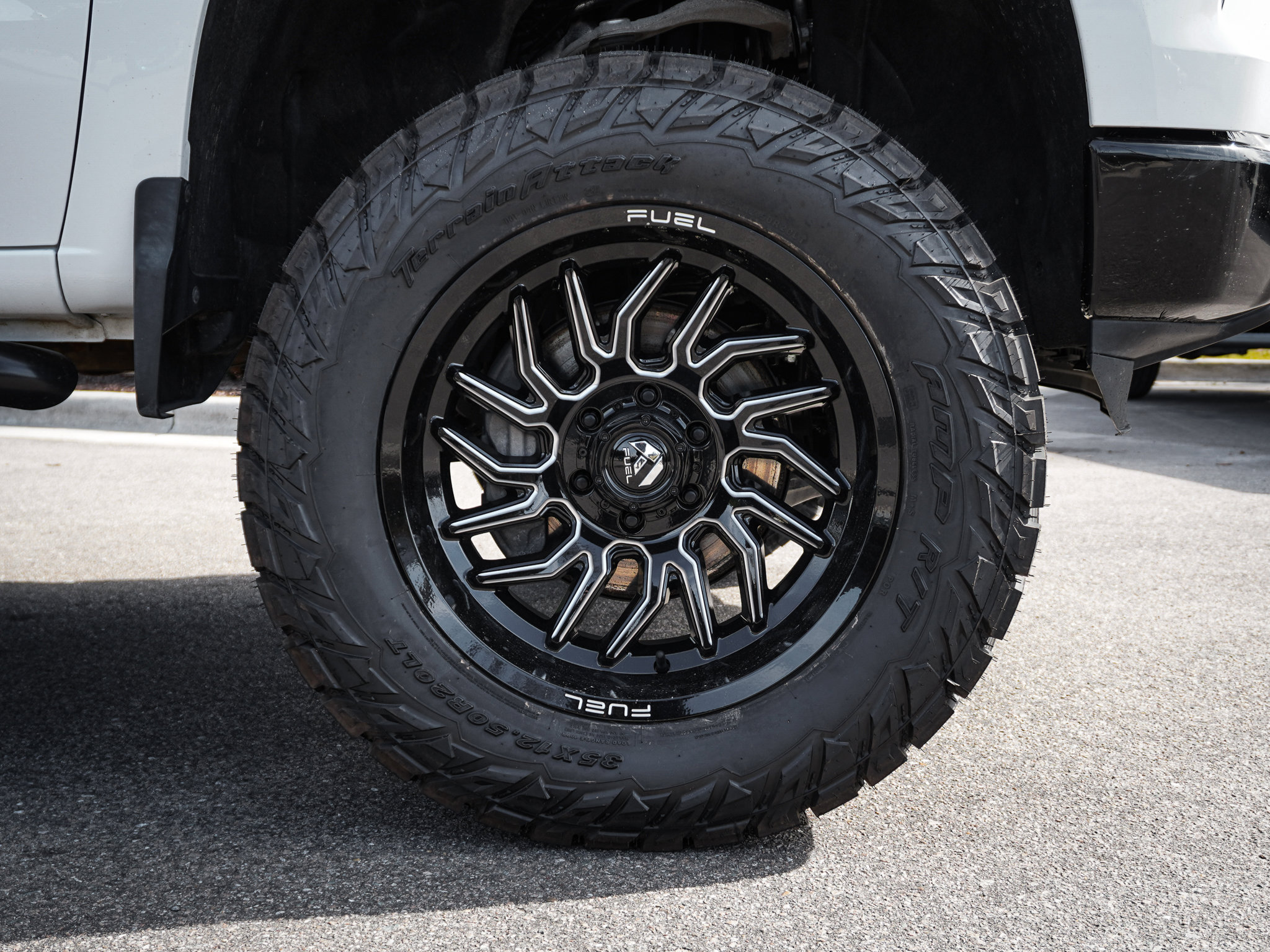 Used 2025 Chevrolet Silverado 1500 LT w/ Work Truck Package image 13