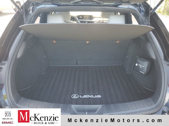 Used 2021 Lexus UX 200 w/ Accessory Package (A2) FWD image 30