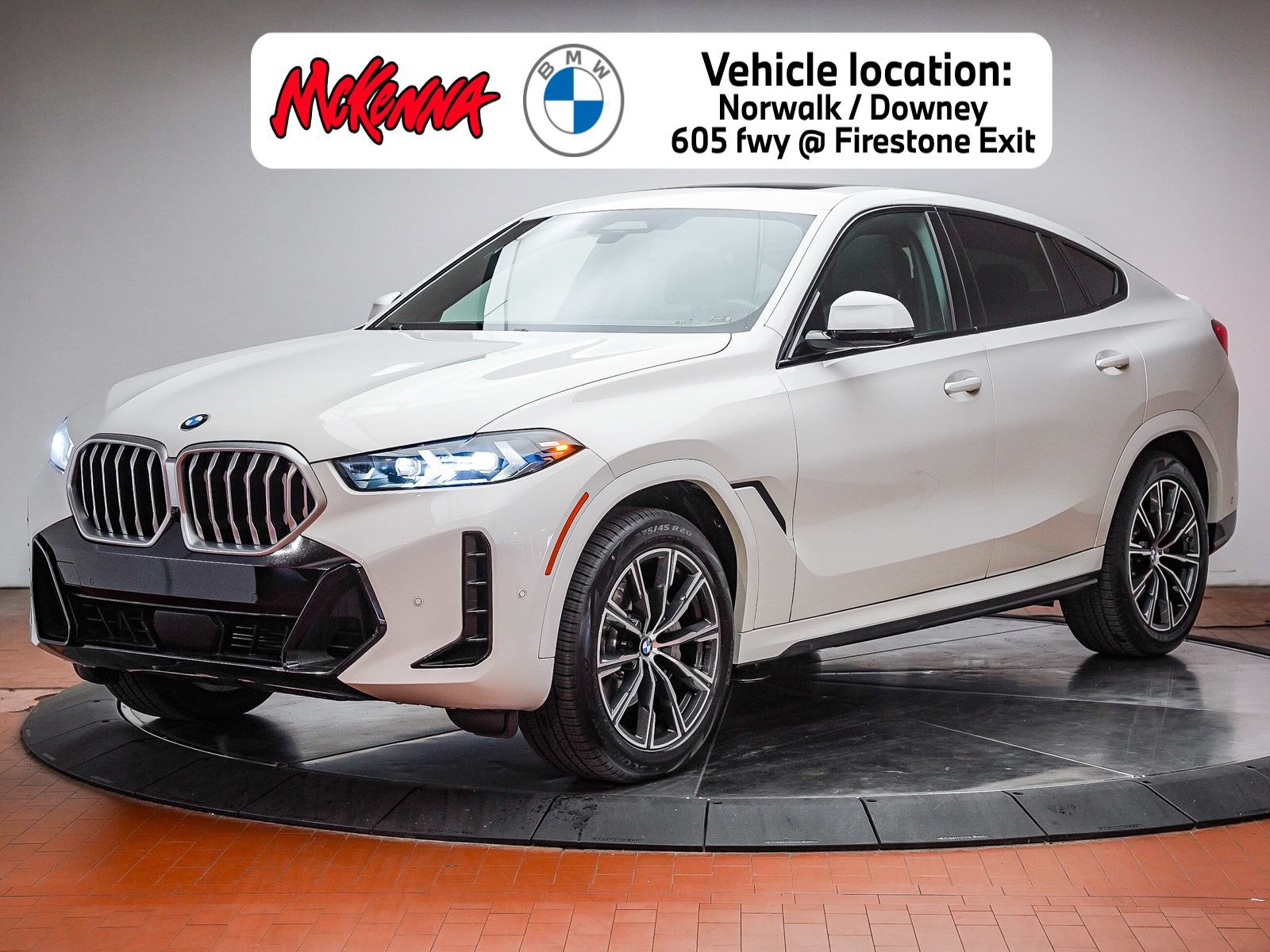 Certified 2024 BMW X6 xDrive40i w/ Premium Package AWD/4WD image 1