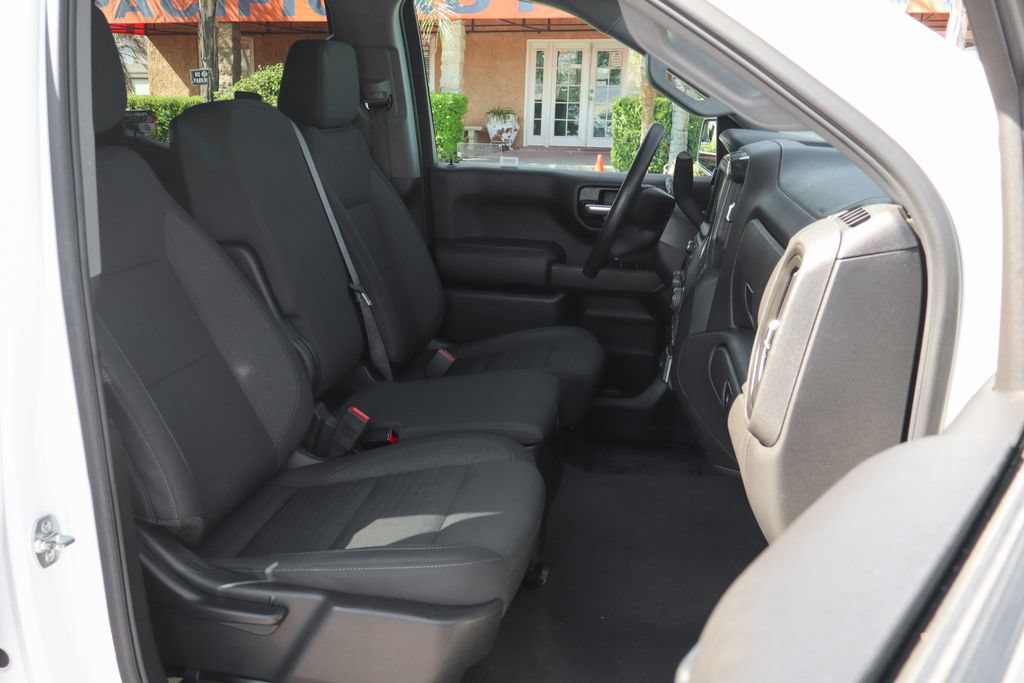 Used 2025 Chevrolet Silverado 1500 Custom Trail Boss w/ Dark Appearance Package AWD/4WD image 46