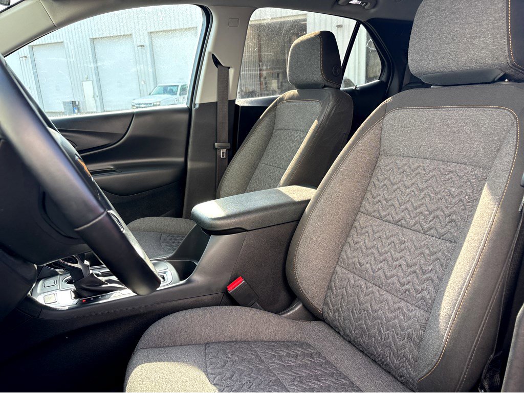 Used 2024 Chevrolet Equinox LT image 21