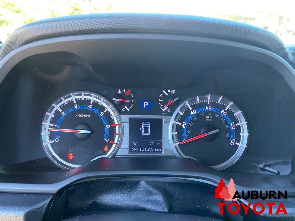 Used 2016 Toyota 4Runner SR5 AWD/4WD image 37