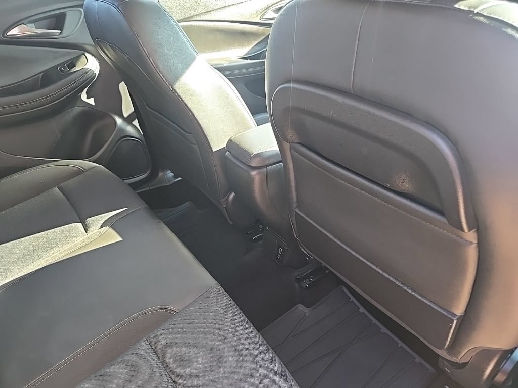 Used 2023 Buick Encore GX Preferred w/ Cold Weather Comfort Package AWD/4WD image 74