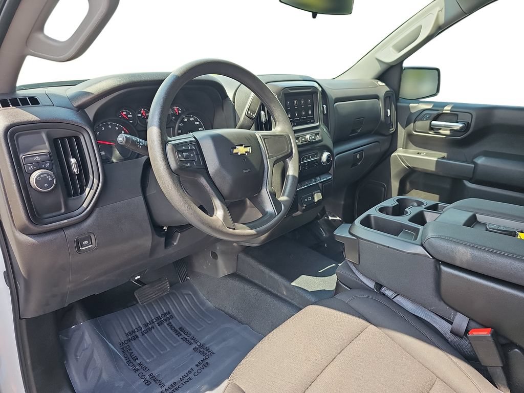 Used 2025 Chevrolet Silverado 1500 W/T w/ WT Value Package RWD image 16