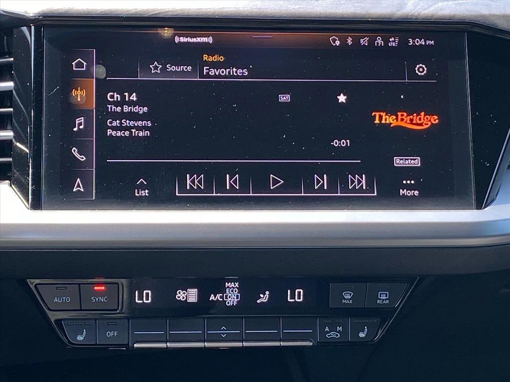 Used 2023 Audi Q4 e-tron Prestige AWD/4WD image 7